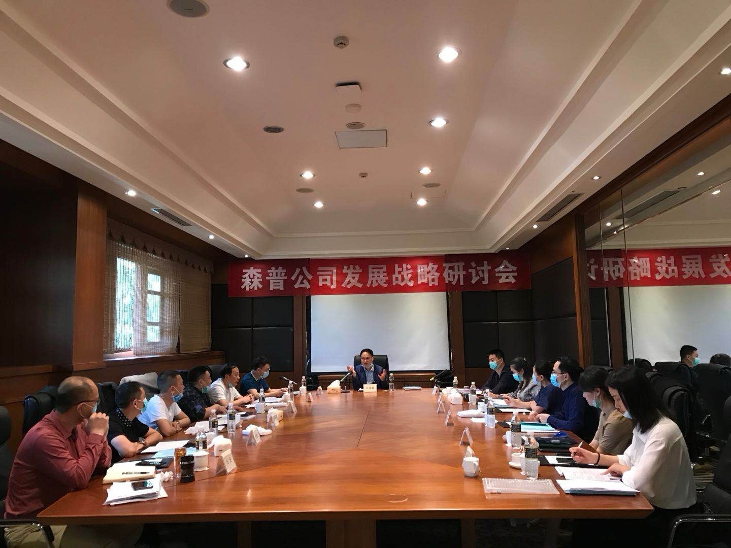 1587019307935376P9ee.jpg 4.jpg