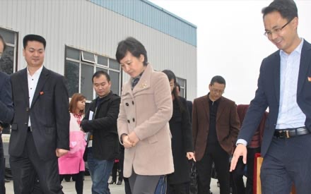 德陽市“兩新”組織黨建工作現(xiàn)場(chǎng)會(huì)